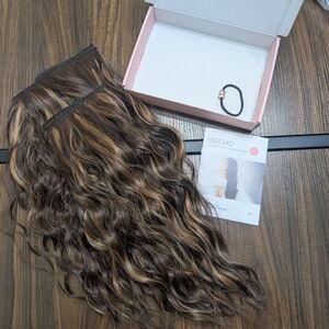 Reecho Multi-Tone Wavy Hair Extensions